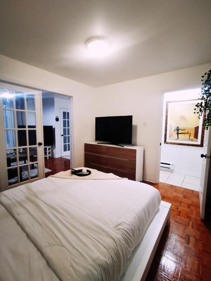 Plush 2 Bedroom Unit 5Min Downtown Off Wellington Montréal Buitenkant foto