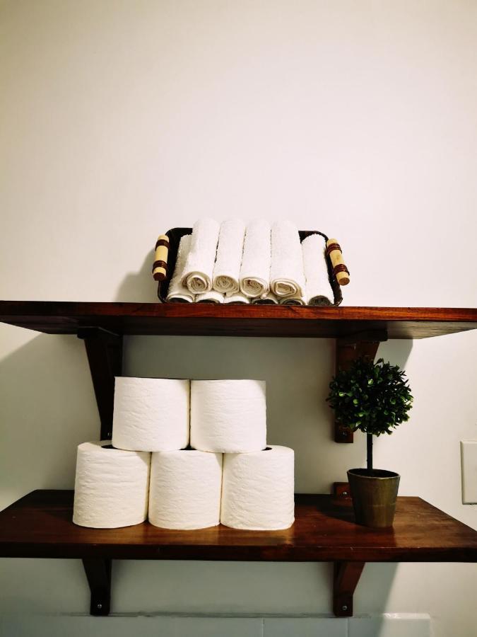 Plush 2 Bedroom Unit 5Min Downtown Off Wellington Montréal Buitenkant foto